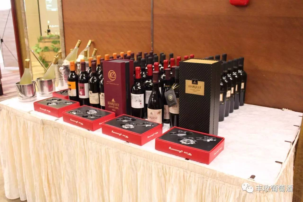 丰收葡萄酒 丰收葡萄酒